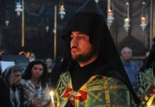 ԵՐՈՒՍԱՂԷՄԻ ՀԱՅՈՑ ՊԱՏՐԻԱՐՔԱՐԱՆԸ 19-ՐԴ ԴԱՐՈՒՄ