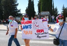 Իսրայելահայերը «սադրանք» են որակում իրենց ցույցին հաջորդած միջադեպերն ադրբեջանցիների հետ Լուսանկարում՝ հայ ցուցարարները - Յոավ Լոեֆֆից