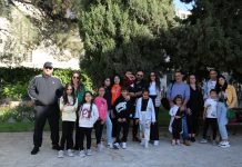 Պետախ Տիկվայի հայկական դպրոցի աշակերտներն ու ծնողները հյուրընկալվեցին Երուսաղեմի հայկական համայնքի կողմից